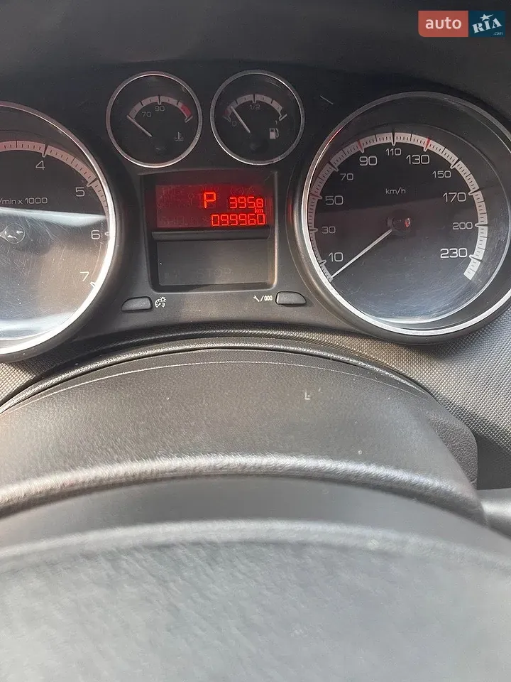 Peugeot 308 2011 photo 5