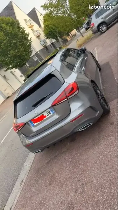 Mercedes-Benz A-Class 2018 photo 2