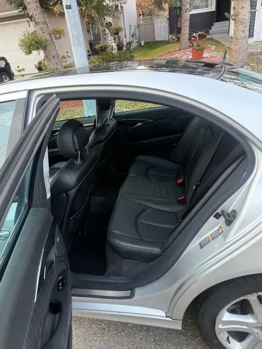 Mercedes-Benz E-Class 2004 photo 5