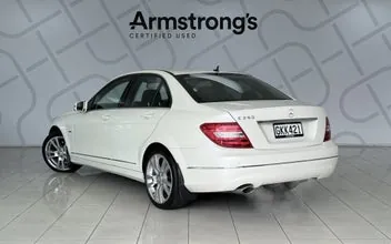 Mercedes-Benz C 250 2012 photo 3
