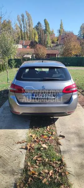Peugeot 308 2015 photo 3