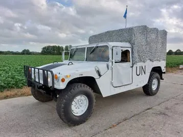 Hummer Humvee