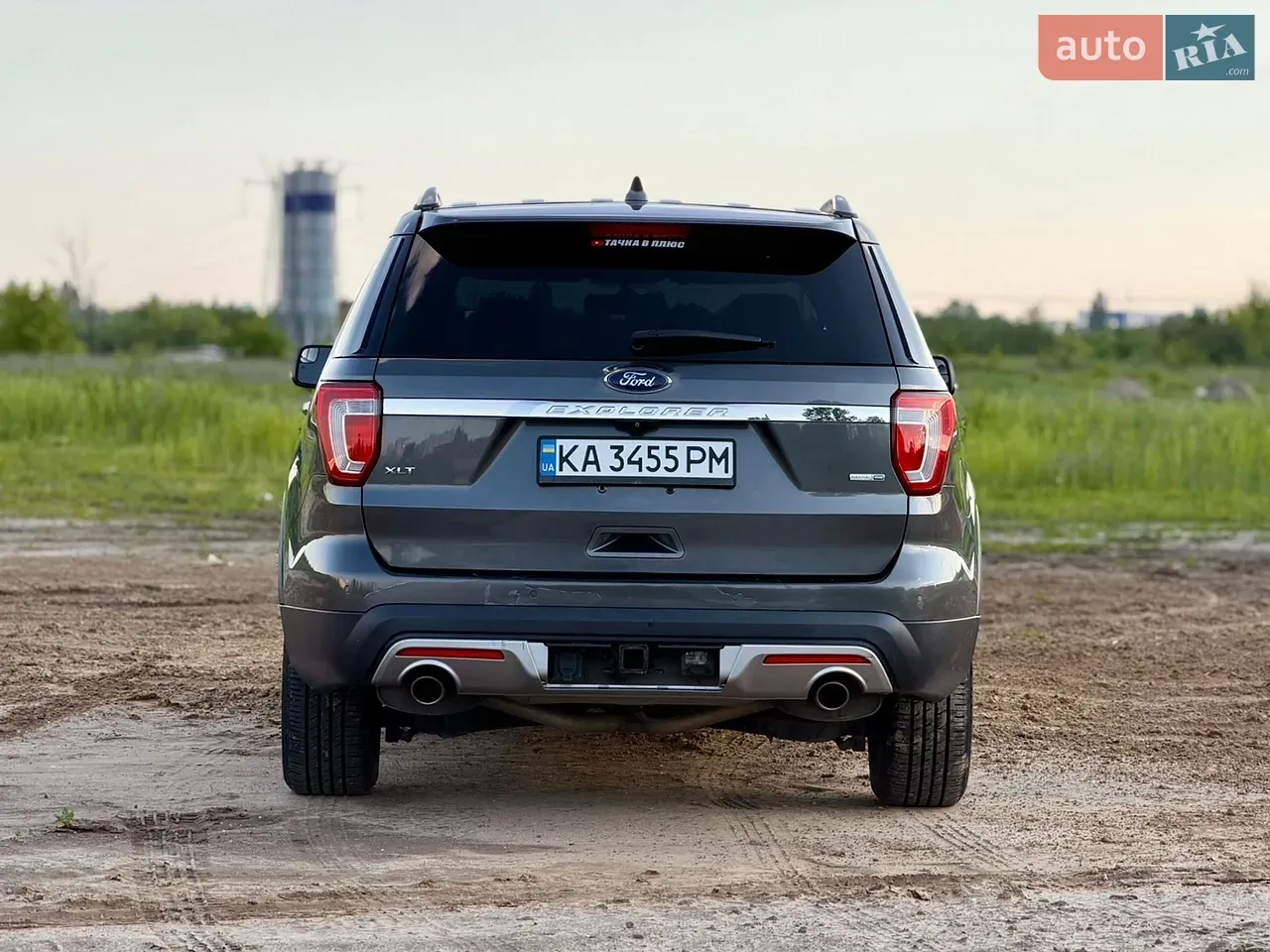 Ford Explorer 2015 photo 4