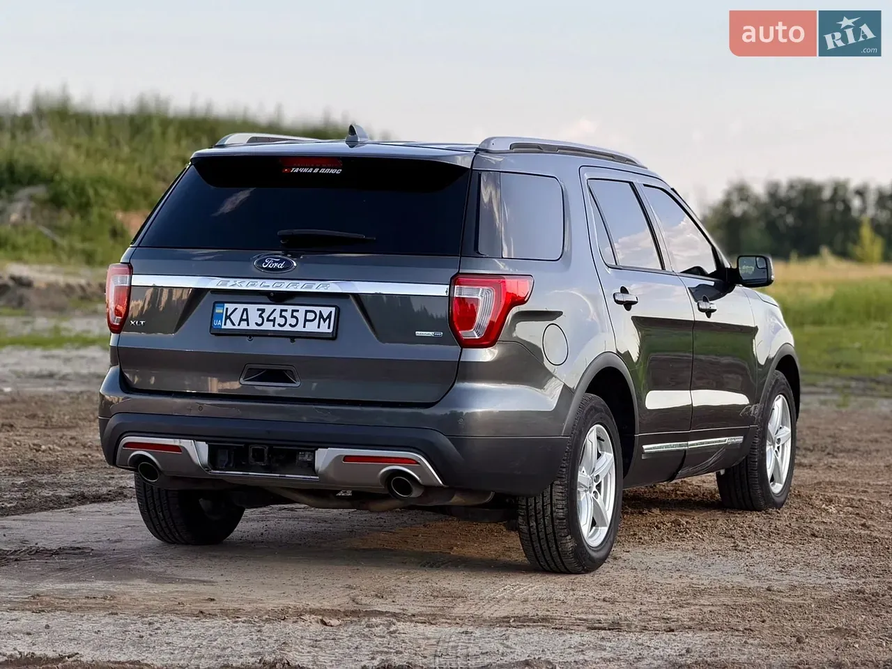 Ford Explorer 2015 photo 5