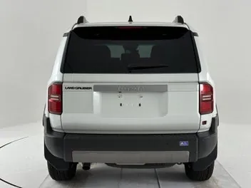 Toyota Land Cruiser Prado 2024 photo 4