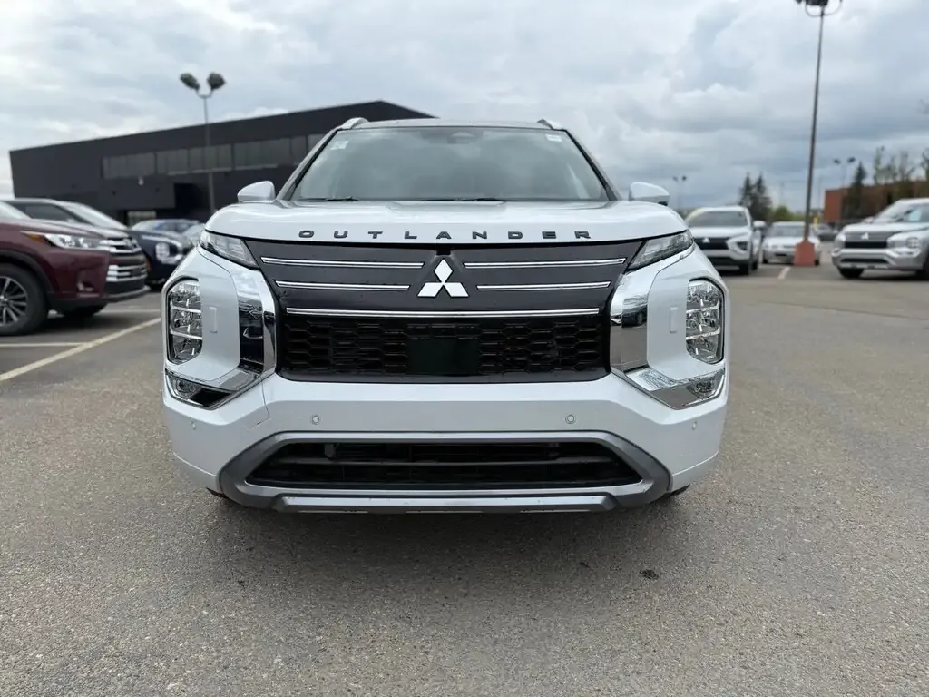 Mitsubishi Outlander 2026 photo 2