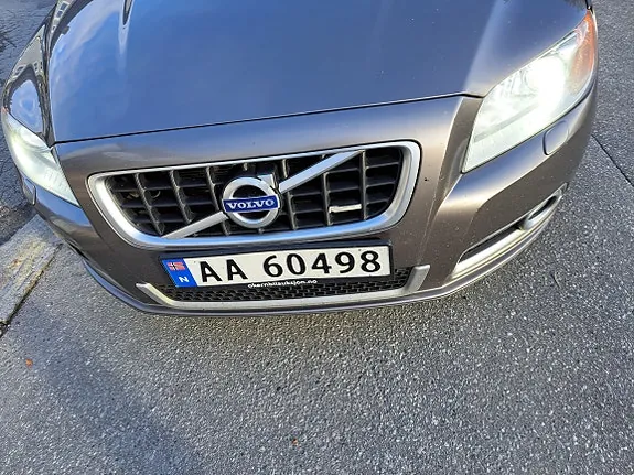 Volvo V70 2012 photo 4