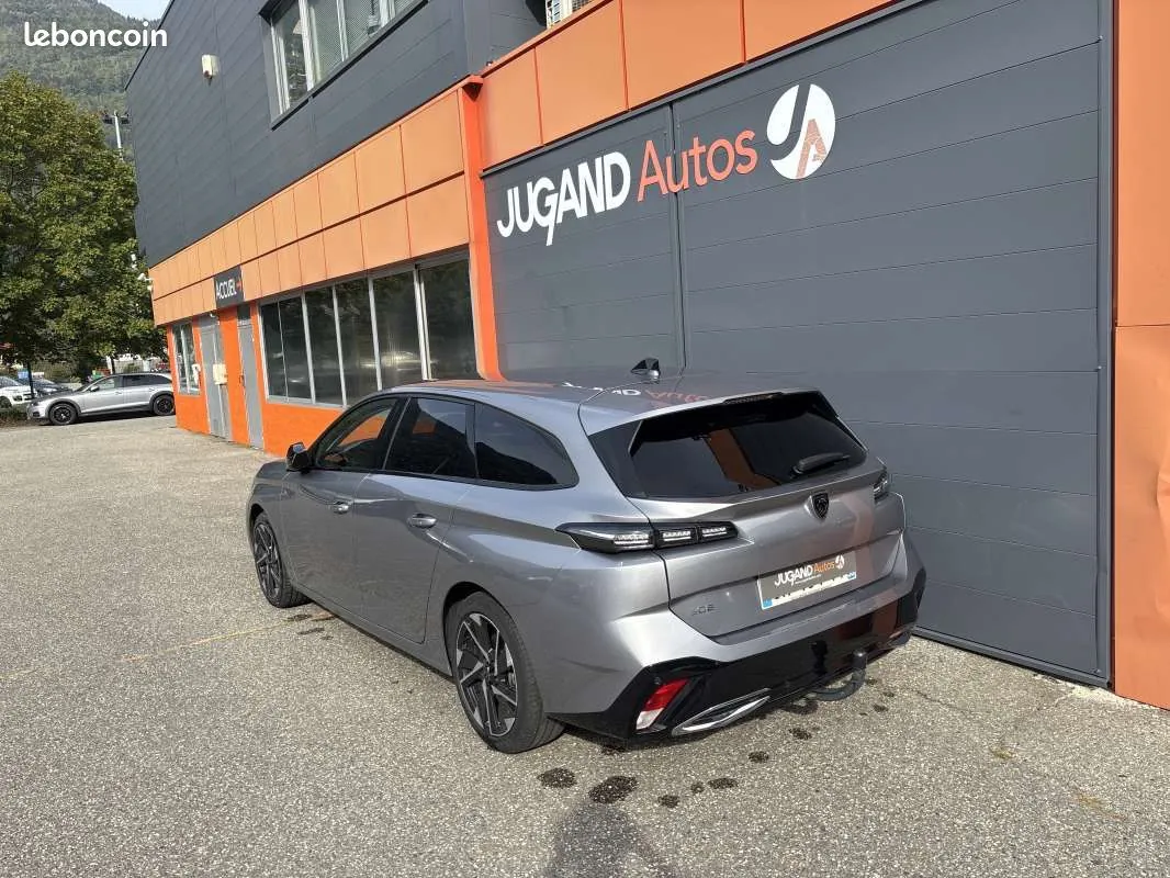 Peugeot 308 2022 photo 2