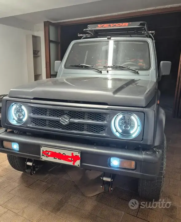 Suzuki Samurai