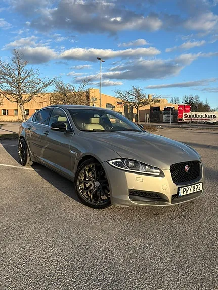 Jaguar Xf