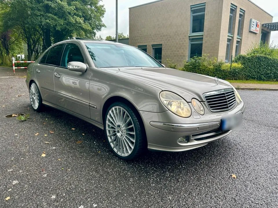 Mercedes-Benz E 280