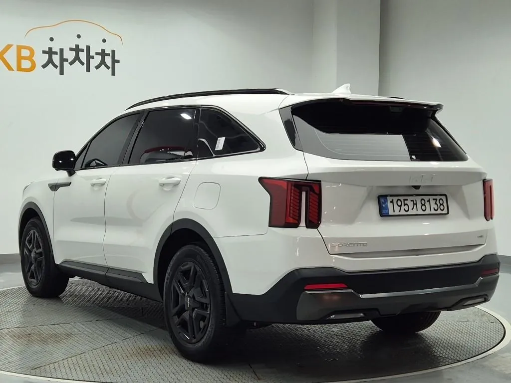 Kia Sorento 2025 photo 2