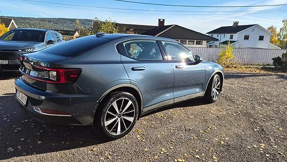 Polestar 2 2022 photo 3