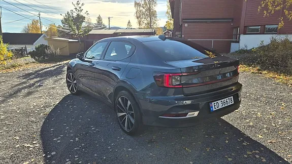 Polestar 2 2022 photo 2