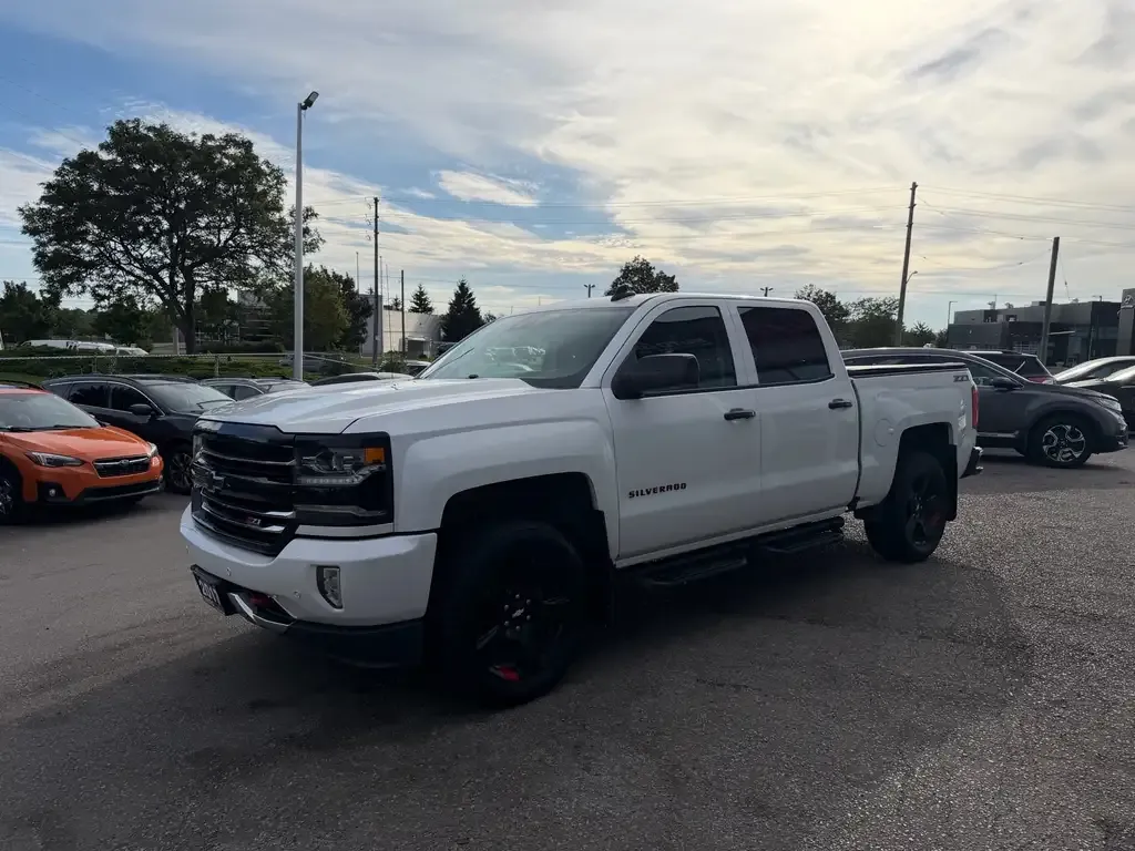 Chevrolet Silverado 1500 2021 photo 2