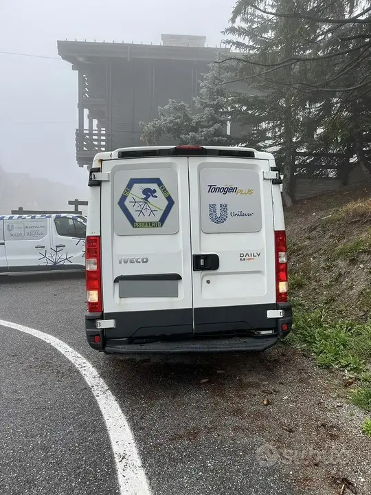 Iveco Daily 2007 photo 4