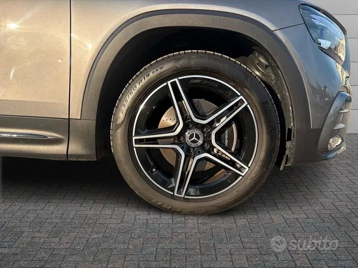 Mercedes-Benz Glb 2025 photo 5