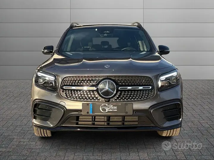Mercedes-Benz Glb 2025 photo 3