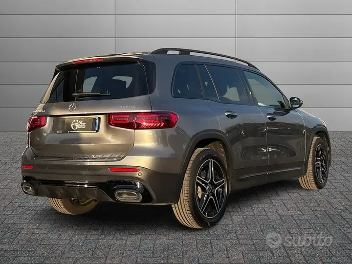 Mercedes-Benz Glb 2025 photo 2