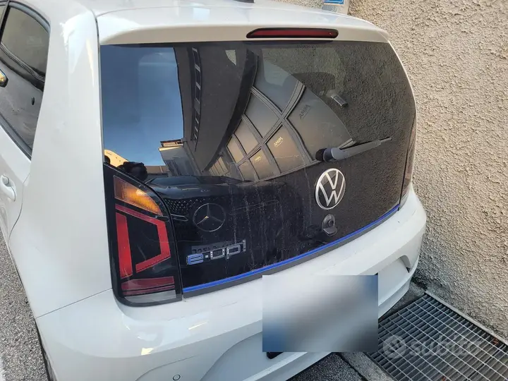 Volkswagen E-Up! 2020 photo 4