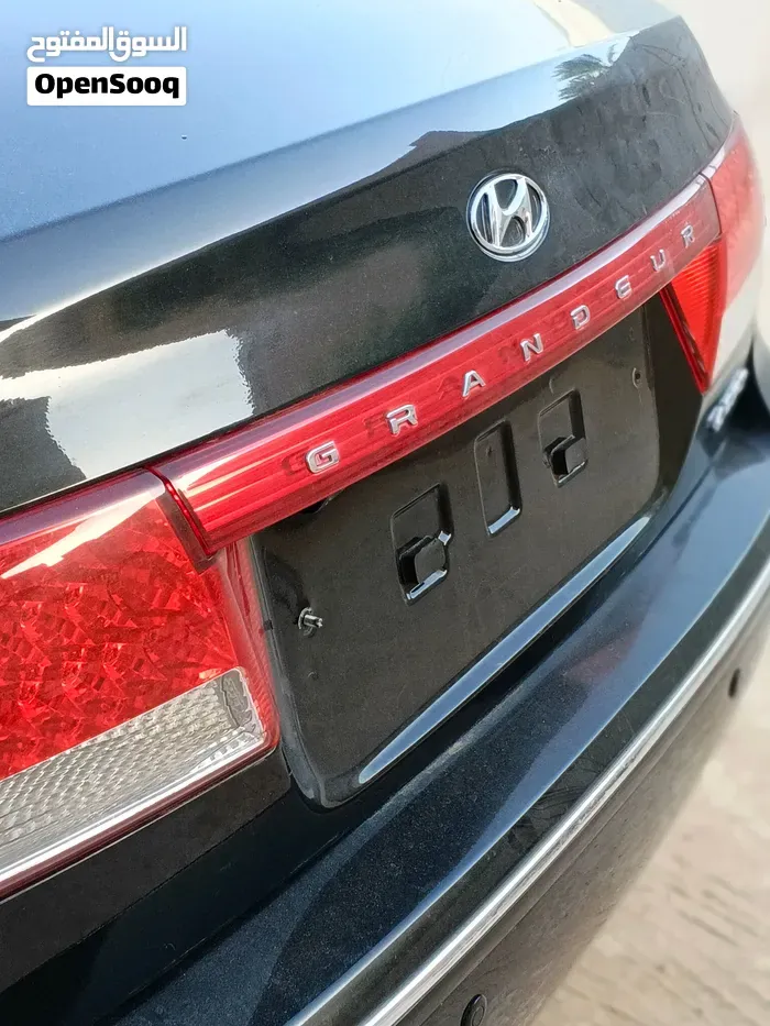 Hyundai Azera 2009 photo 2