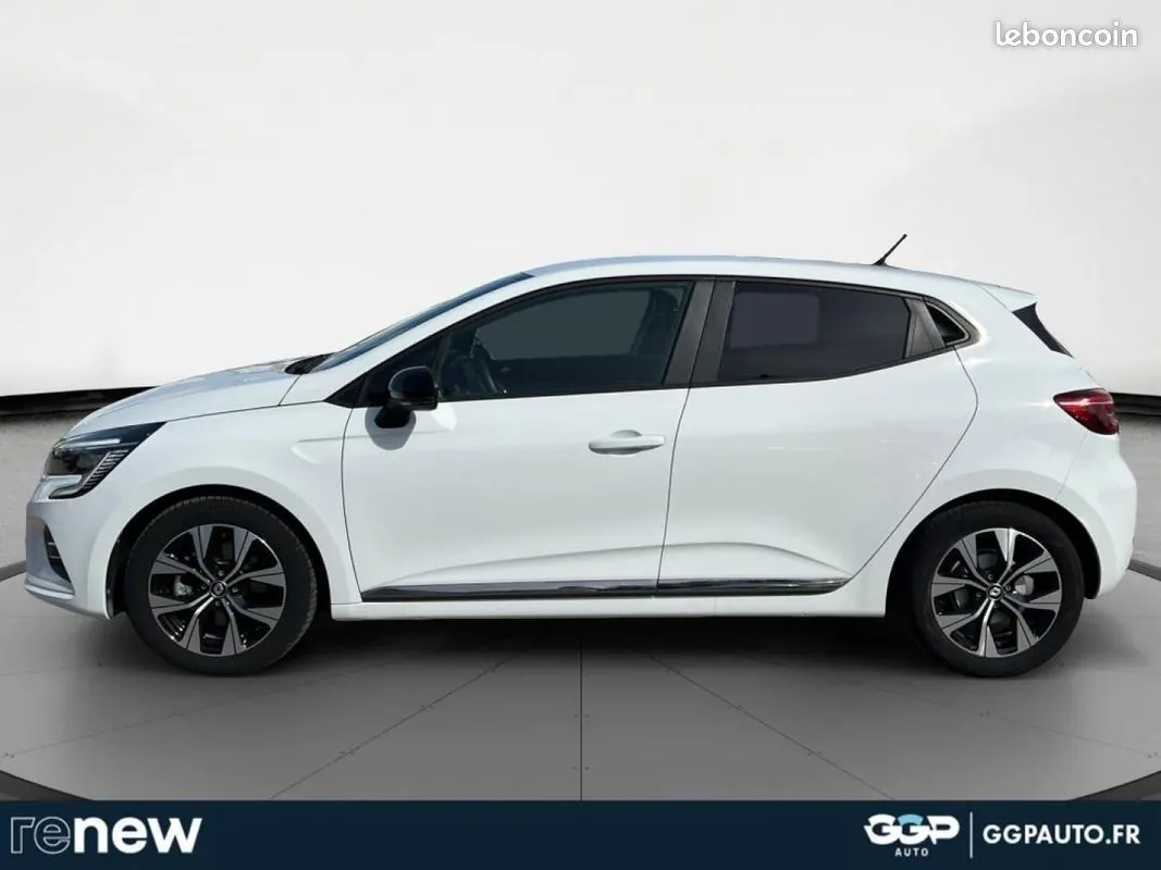 Renault Clio 2023 photo 2
