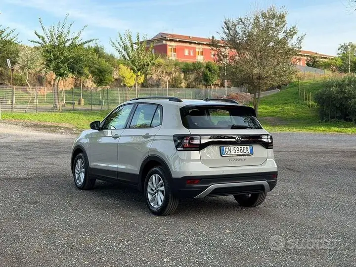 Volkswagen T-Cross 2023 photo 4