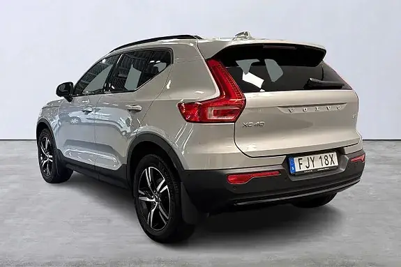 Volvo Xc40 2025 photo 4