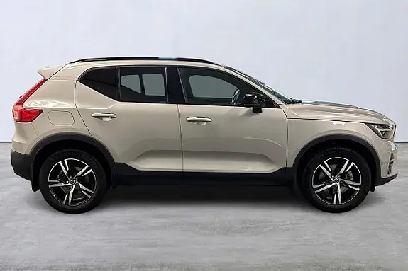 Volvo Xc40 2025 photo 3