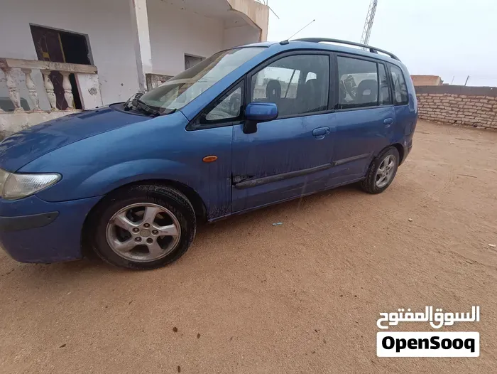Mazda Premacy 2005 photo 2