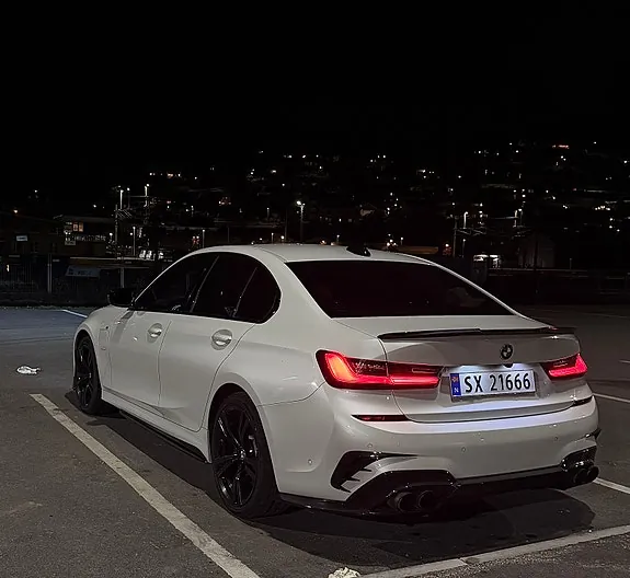 BMW 330E 2021 photo 3