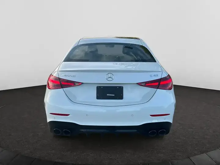 Mercedes-Benz C-Class 2023 photo 4