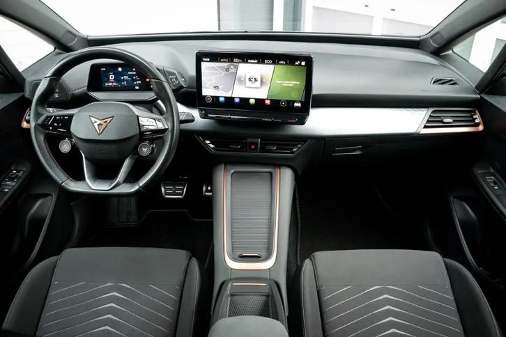 Cupra Born 2023 photo 3