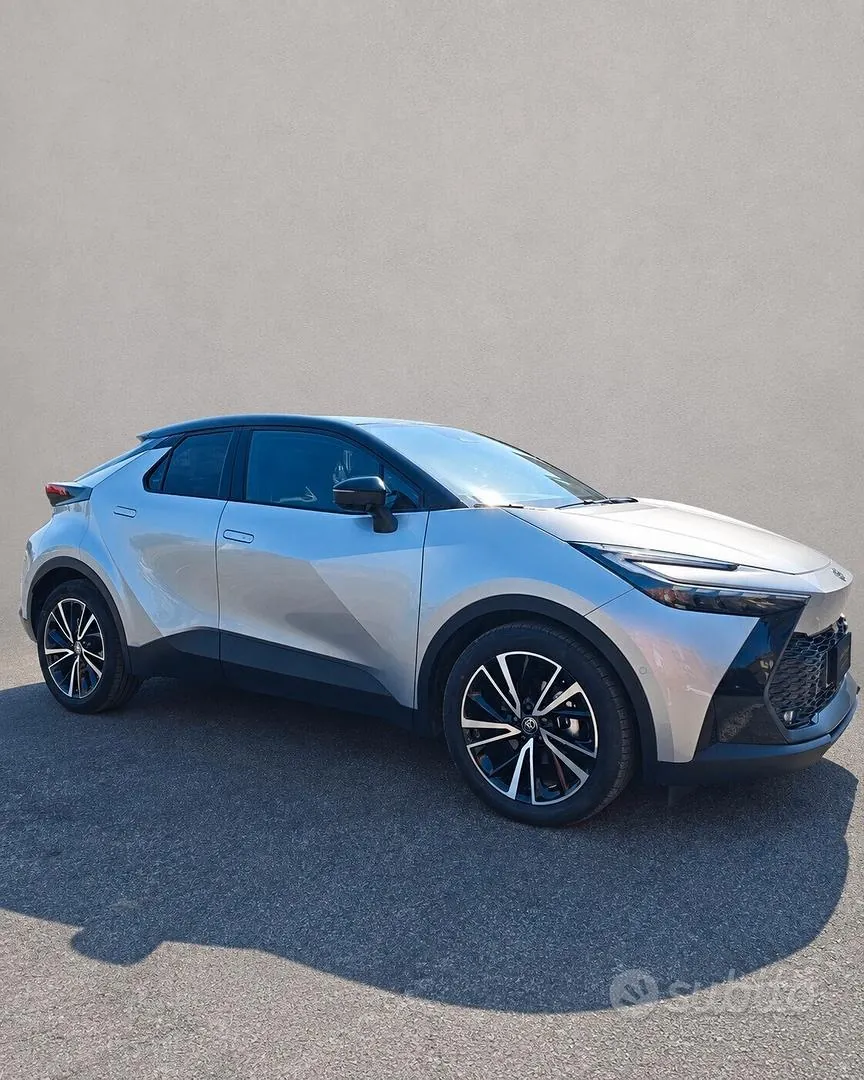 Toyota C-Hr 2024 photo 4