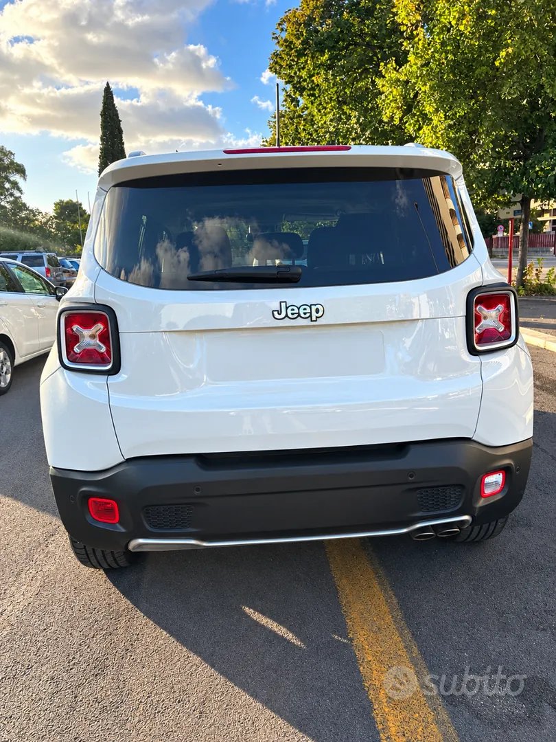 Jeep Renegade 2016 photo 3
