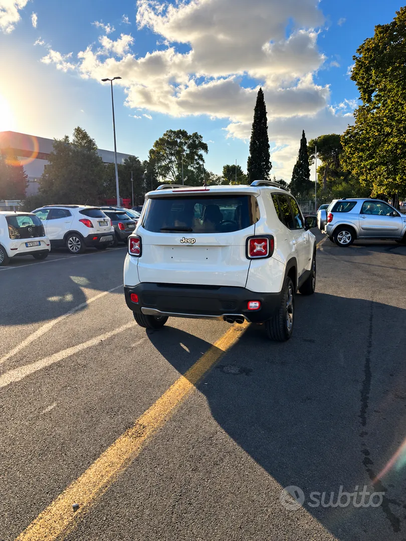 Jeep Renegade 2016 photo 2