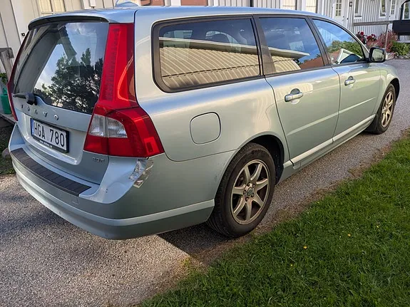 Volvo V70 2008 photo 3