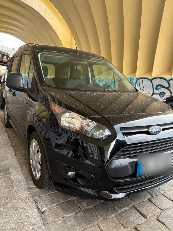Ford Tourneo