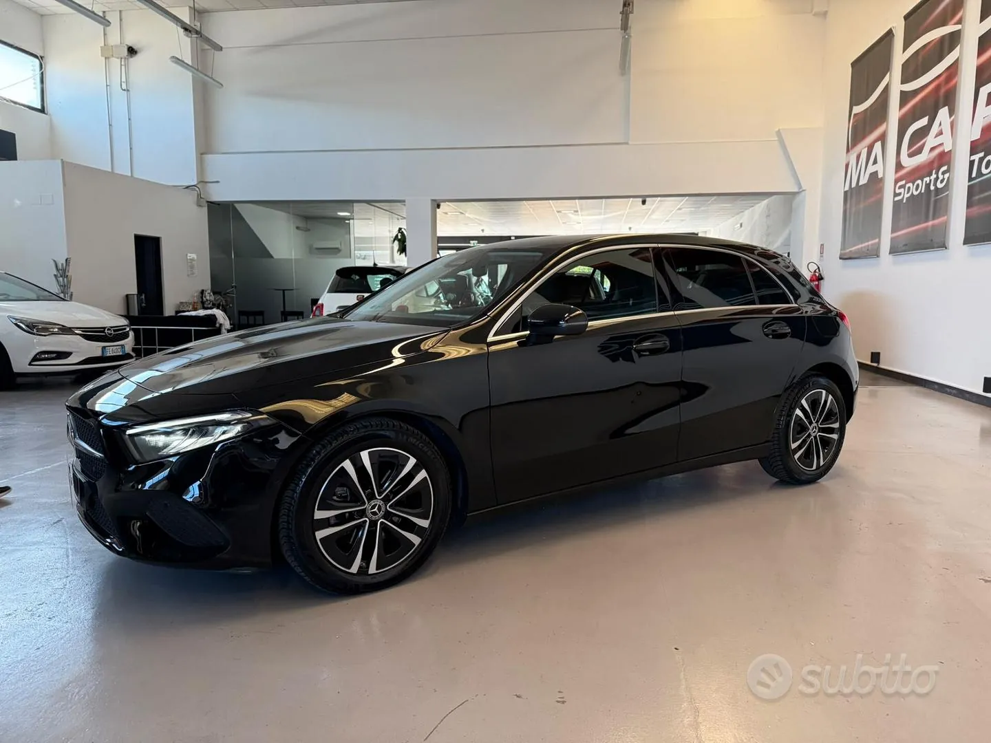 Mercedes-Benz A 180 2025 photo 2