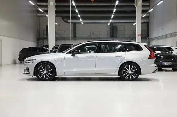 Volvo V60 2023 photo 4