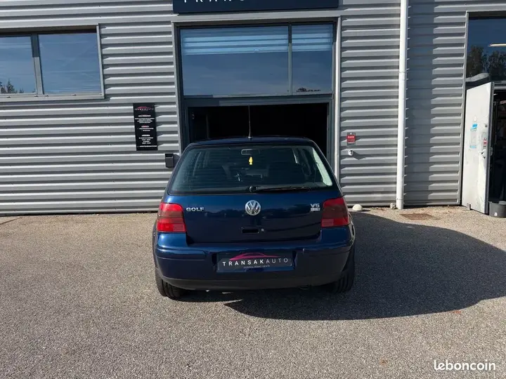 Volkswagen Golf 2000 photo 5