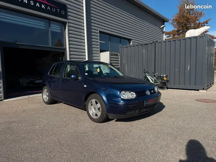 Volkswagen Golf 2000 photo 2