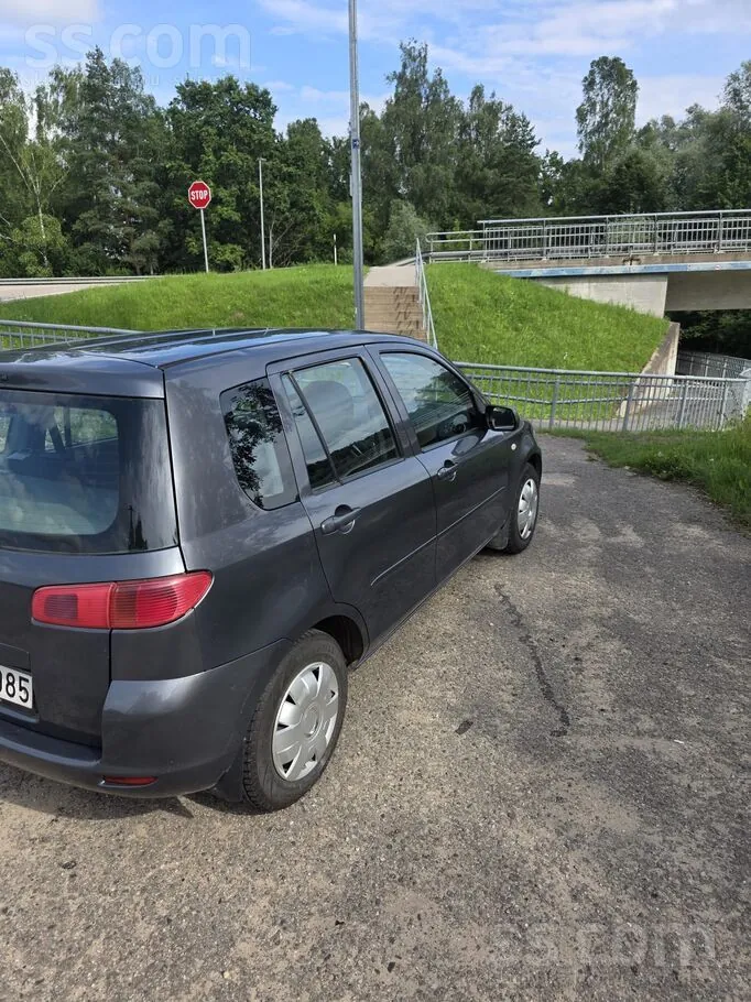 Mazda Mazda2