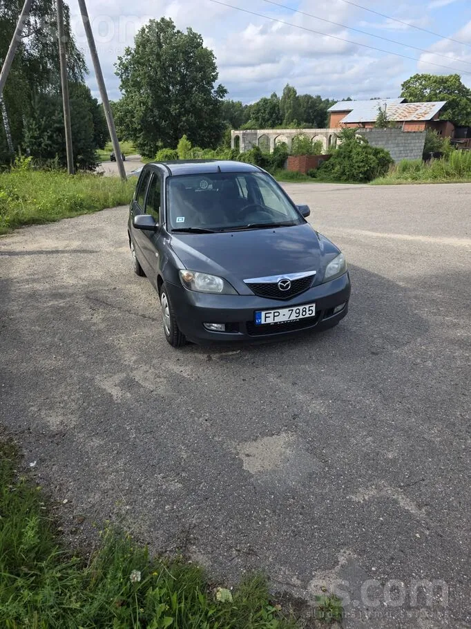 Mazda Mazda2 2005 photo 5