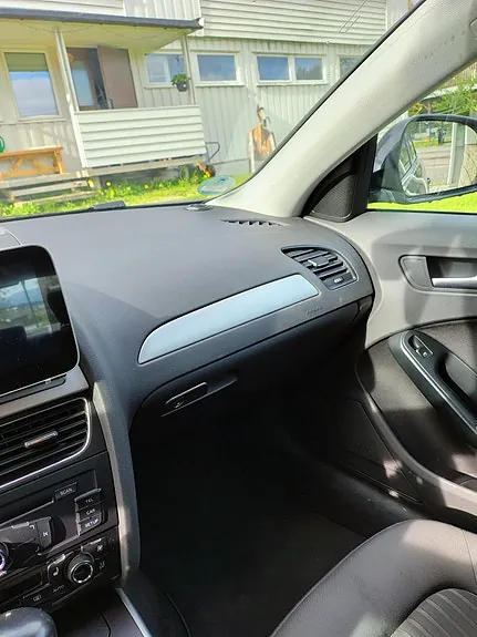 Audi A4 2009 photo 3