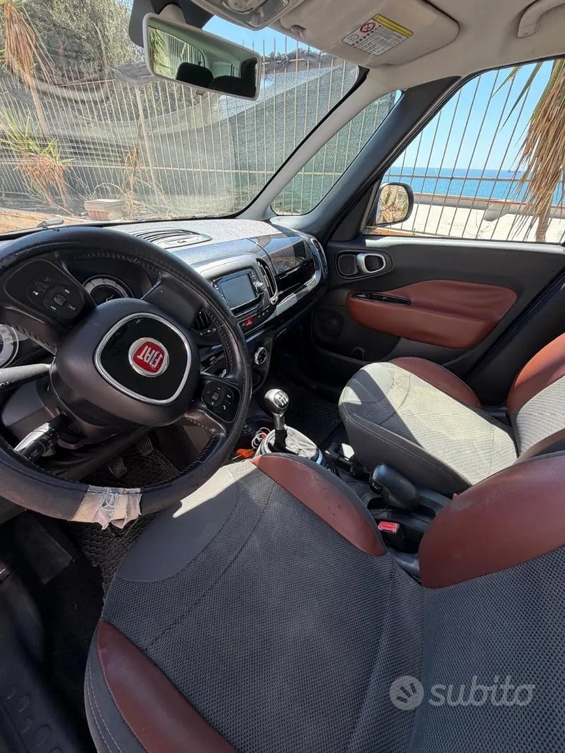 Fiat 500L 2015 photo 5