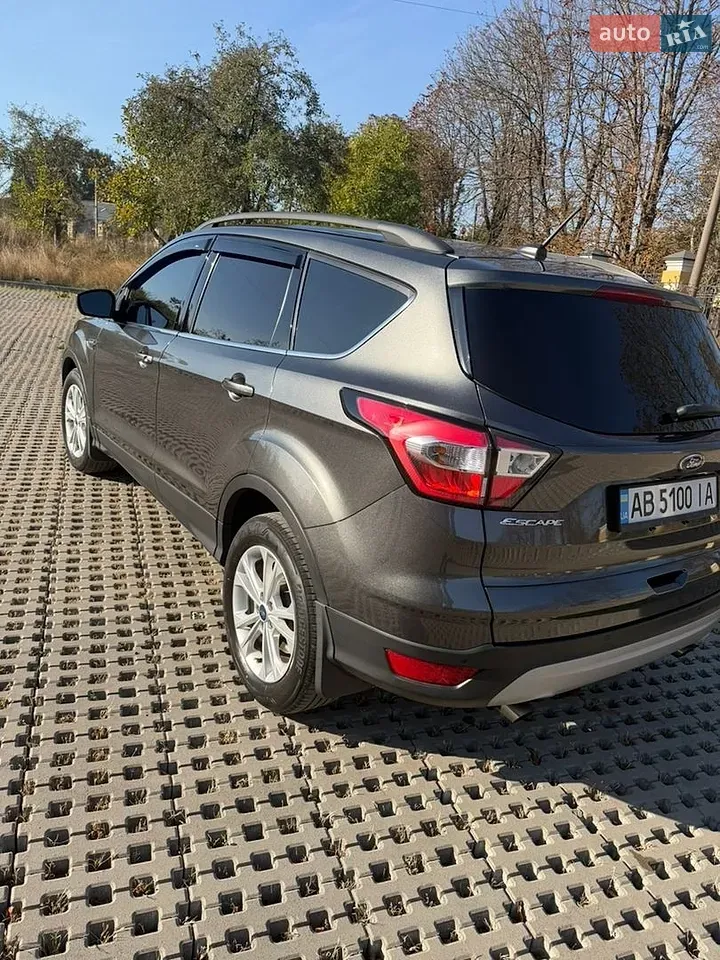 Ford Escape 2016 photo 5