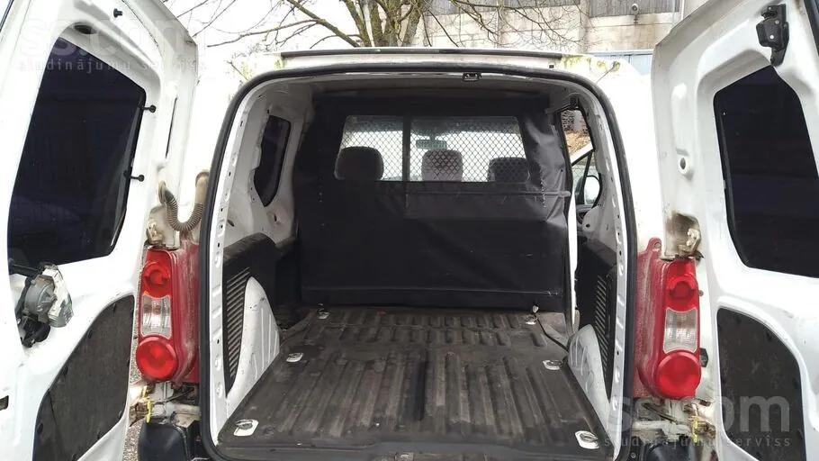 Citroen Berlingo 2011 photo 4