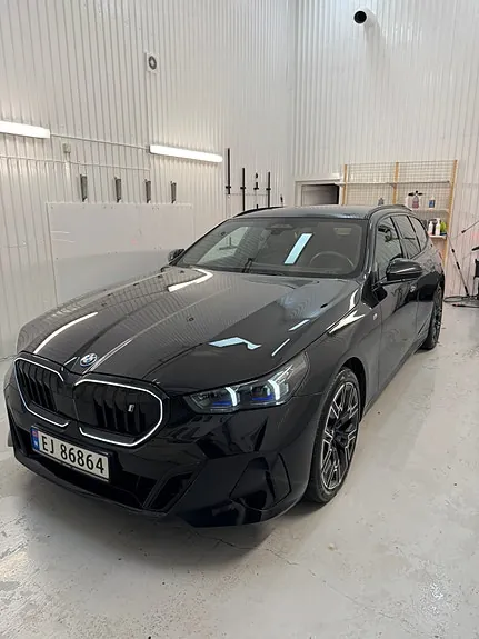 BMW I5