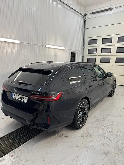 BMW I5 2025 photo 3
